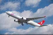 الخطوط الجوية التركية تحتفل باستلام طائرتها رقم 300 في أسطولها المتنامي