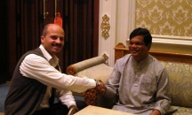 رئيس التحرير - مقابلة وزير التجارة ل سريلانكا - اس ...