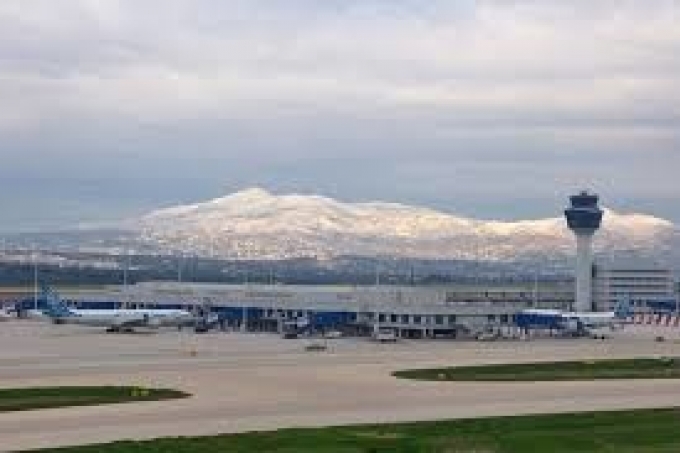 مطار اليونان الدولي