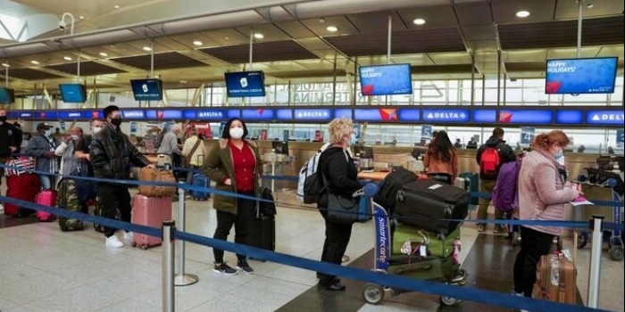 إلغاء 3600 رحلة طيران حول العالم في يوم .. «أوميكرون» يزيد اضطرابات قطاع السفر