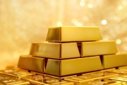 ارتفاع أسعار الذهب قبل نهاية الأسبوع بدعم من ضعف الدولار