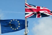 الاتحاد الأوروبي والمملكة المتحدة يتوصّلان إلى مشروع اتفاق بشأن بريكست