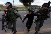 قوات الاحتلال تعتقل 12 ألف طفل فلسطيني منذ عام 2000