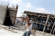 غزة: تسريح آلاف العمال نتيجة منع الاستيراد والتصدير