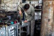 حصار غزة يهوي بقطاع &quot;الصناعات المعدنية&quot;