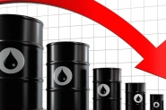 استمرار تهاوي أسعار النفط وتحذيرات من وصولها الى أ ...