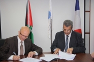 توقيع اتفاقية لصالح بلدية رام الله ضمن برنامج التن ...