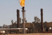 العائدات النفطية للجزائر تراجعت 70 بالمئة