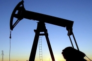 توقعات بتراجع &quot;كبير&quot; في معروض النفط الخام العالمي ...