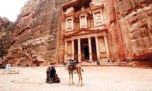 ارتفاع الدخل السياحي للأردن الى 5 مليارات دولار