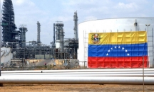 بسبب العقوبات الأمريكية.. شركة النفط الفنزويلية تن ...