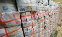 «دويتشه بنك» يحول 28 مليار يورو عن طريق الخطأ إلى ...