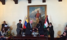 فلسطين وفنزويلا توقعان اتفاقية حماية الاستثمار وال ...