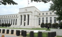  الاحتياطي الفيدرالي : الاقتصاد الامريكي ينمو ب ...