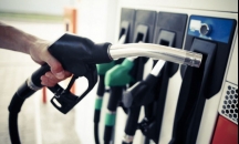 انخفاض حاد على أسعار الوقود الشهر المقبل