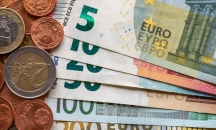 اليورو ينهي سلسلة خسائر استمرت 7 أيام .. والين يتع ...
