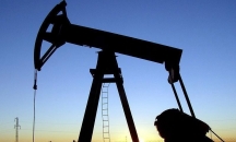 توقعات بتراجع &quot;كبير&quot; في معروض النفط الخام العالمي ...