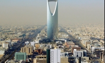 الاقتصاد السعودي.. دوامة التقشف تغرق المستثمرين