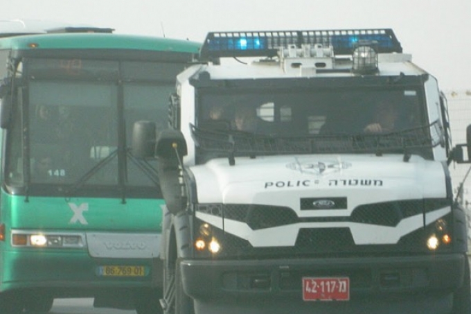 الهوس الأمني سيحول سائقي الباصات في اسرائيل الى مفتشين ومحققين!!