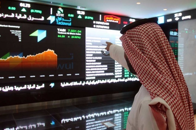 الأسهم المرتبطة بالسودان تقفز بعد رفع العقوبات والسوق السعودية تغلق على انخفاض