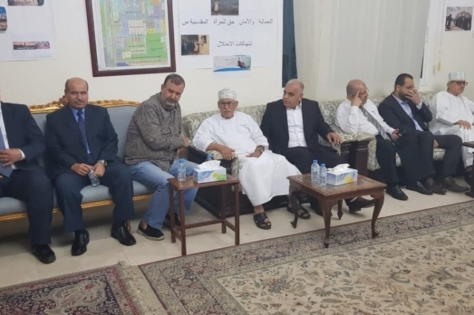 السفير د.تيسير جرادات يلتقي عددا من ممثلي الجالية الفلسطينية لدى بدء مهامه في سلطنة عُمان