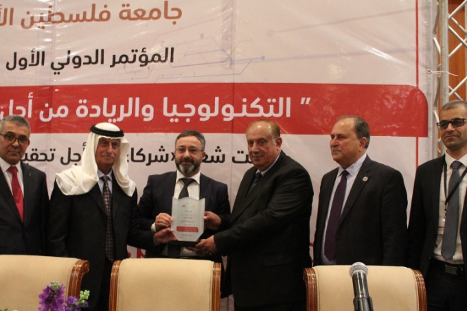 البنك الاسلامي العربي الراعي الرئيسي لمؤتمر التكنولوجيا والريادة من أجل استدامة الأعمال.