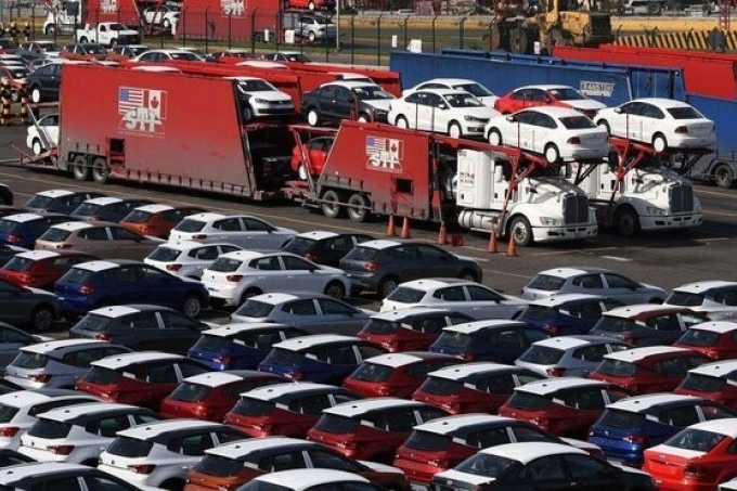 انهيار مبيعات السيارات الخاصة في أوروبا بنسبة 23.7 %