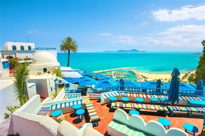 إيرادات السياحة في تونس تقفز 45% مع عدد قياسي للزائرين في 2018