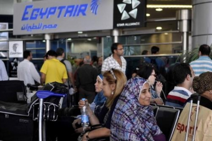 رفع الضريبة المفروضة على تذاكر السفر في مصر بقرار من السيسي