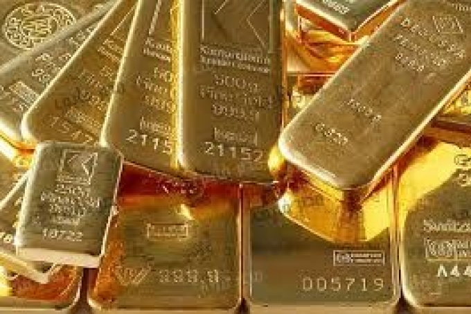 أسعار الذهب ترتفع نسبيا في المعاملات الفورية