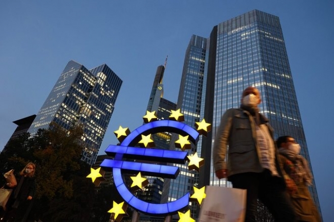 المركزي الأوروبي : التضخم في منطقة اليورو يقترب من الذروة