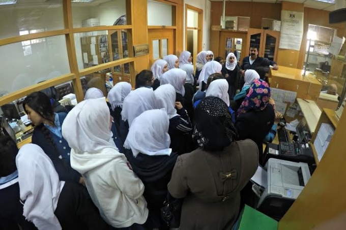 إنجاز فلسطين تنظم زيارة لطالبات الفتاة اللاجئة إلى شركة كهرباء القدس