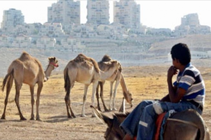 الخارجية تطالب المجتمع الدولي بالتدخل العاجل لوقف عمليات ترحيل البدو لأغراض استيطانية تهويدية.