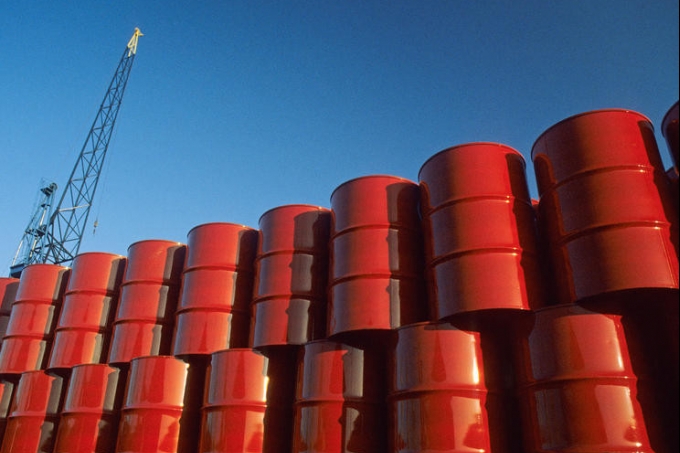 النفط يرتفع لليوم الثاني على التوالي مع تراجع المخزونات الأمريكية