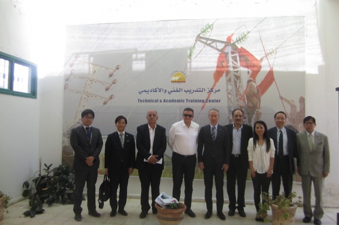 كهرباء القدس تبحث مع اليابان تنفيذ عدداً من مشاريع الطاقة في المنطقة الصناعية الزراعية بمدينة أريحا