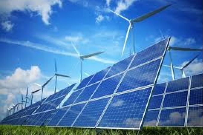 «أرنست آند يونغ»: توقعات بصفقات كبيرة في الطاقة المتجددة بالمنطقة