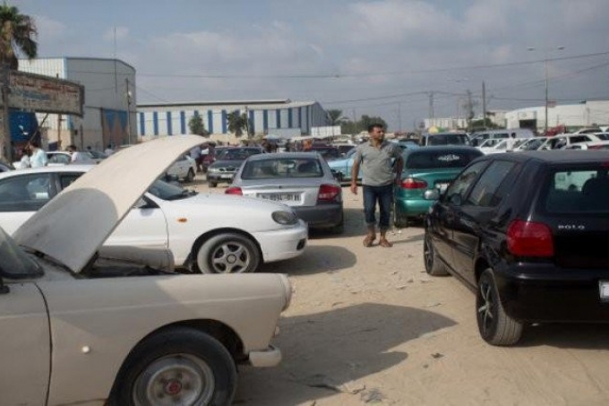 سيارات غزة... ركود حاد وضرائب جديدة