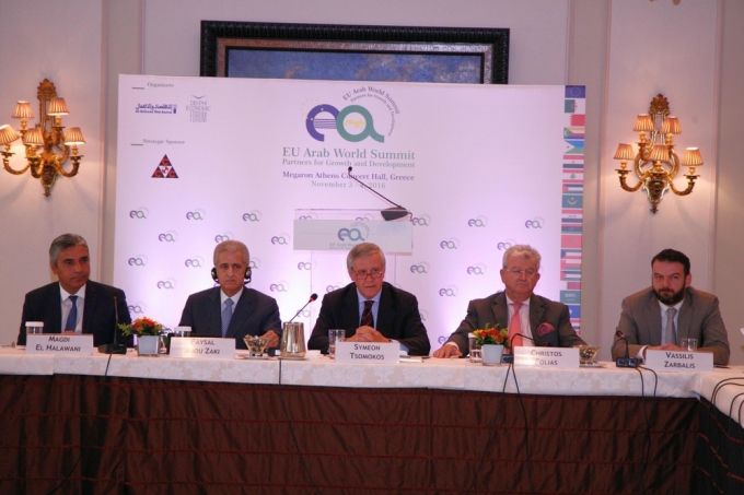 الهيئات المنظمة للملتقى الاقتصادي الأوروبي-العربي تعلن في مؤتمر صحفي انعقاد الملتقى في أثينا في 3 نوفمبر المقبل