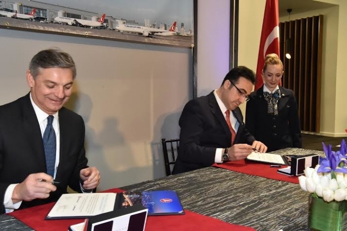 الخطوط الجوية التركية و&quot;بوينج&quot; توقعان اتفاقية تعاون مشترك طويلة الأمد