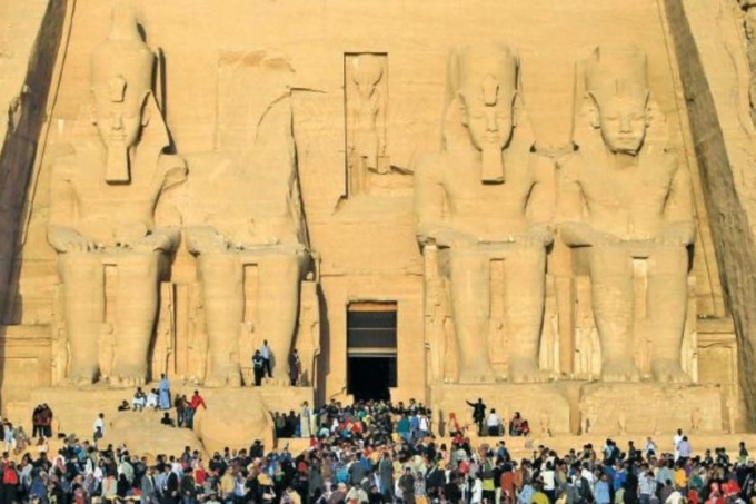 السياحة المصرية تتعافى لتحقق 15% من الناتج الإجمالي في 2018