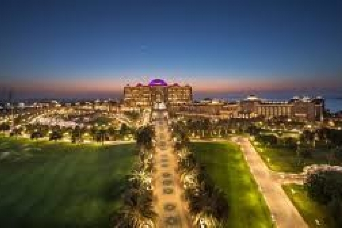 فندق قصر الإمارات يحصد جائزتين في حفل توزيع جوائز السفر العالمية