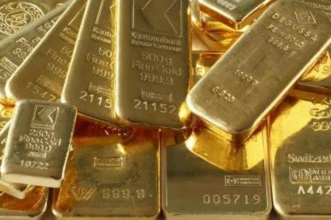 ارتفاع الذهب بفضل هبوط الأسهم