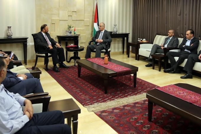 الحمد الله يلتقي رئيس مركز الشرق الأوسط للدراسات السياسية والاستراتيجية