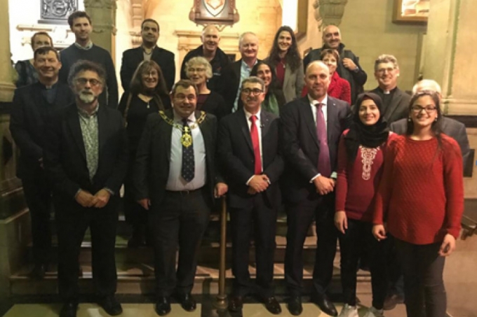 بلدية رام الله توّقع إتفاقية توأمة مع بلدية أكسفورد البريطانية